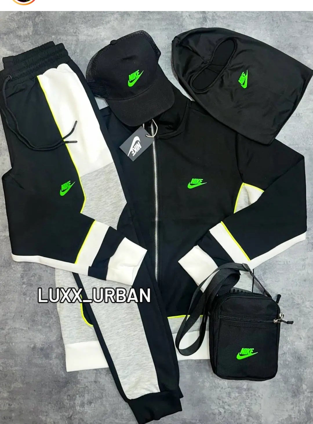 CHÁNDAL con accesorios
