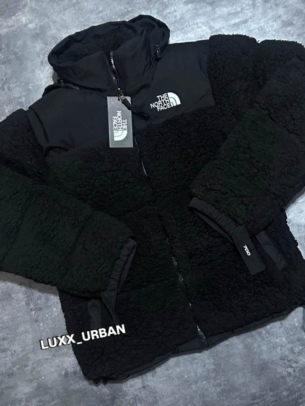 CHAQUETÓN POLAR