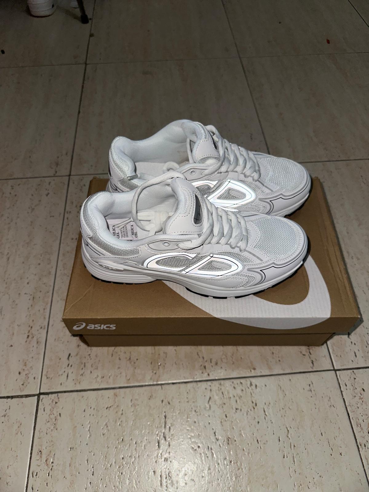 ZAPATILLAS DIOR reflectantes