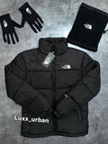 CHAQUETA POLAR CON ACCESORIOS