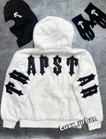 CHAQUETA CON ACCESORIOS